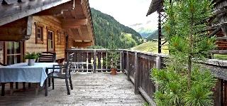 Obere Wildtal Hütte auf 1370 m, mit hauseigener Rodelbahn direkt vor der Haustür
