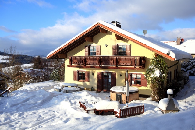Ferienhaus am Hochwald im Winter